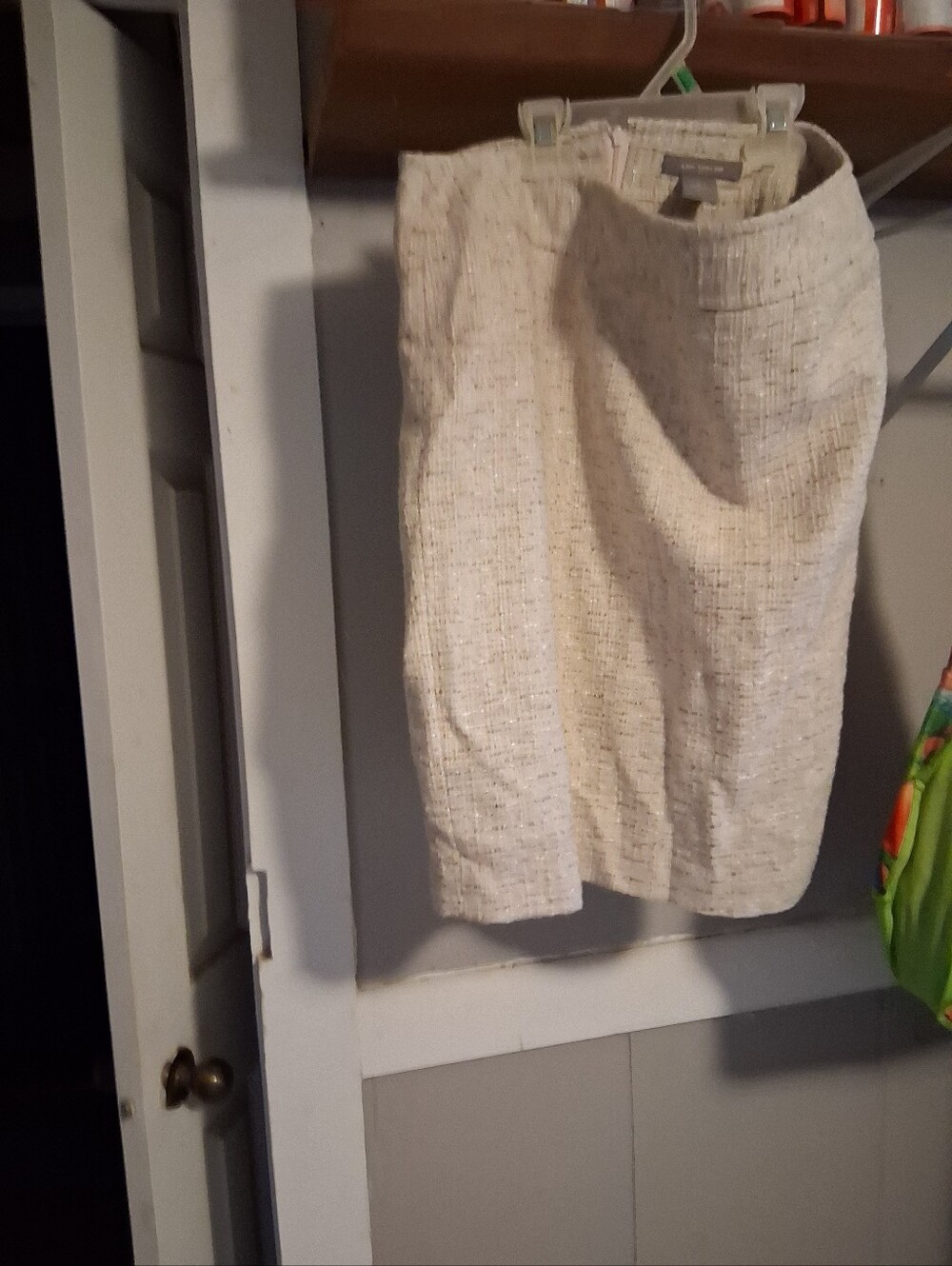 Ann Taylor Cream Tweed Pencil Skirt